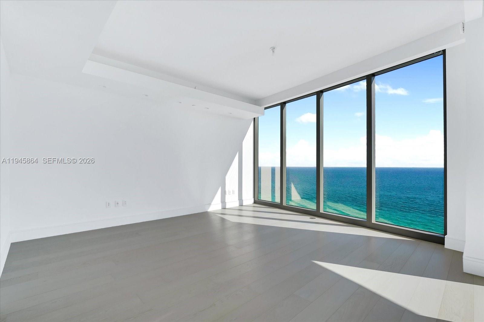 NORTH BISCAYNE BEACH AMEN - Residential