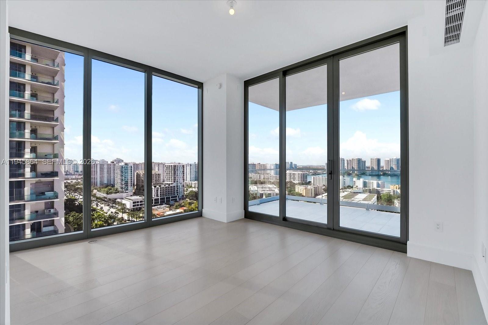 NORTH BISCAYNE BEACH AMEN - Residential
