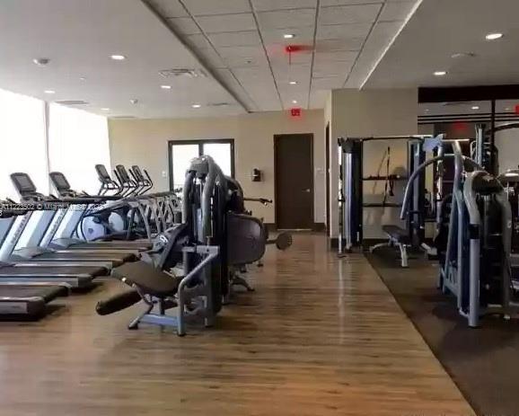 5252 PASEO CONDO - Residential Lease