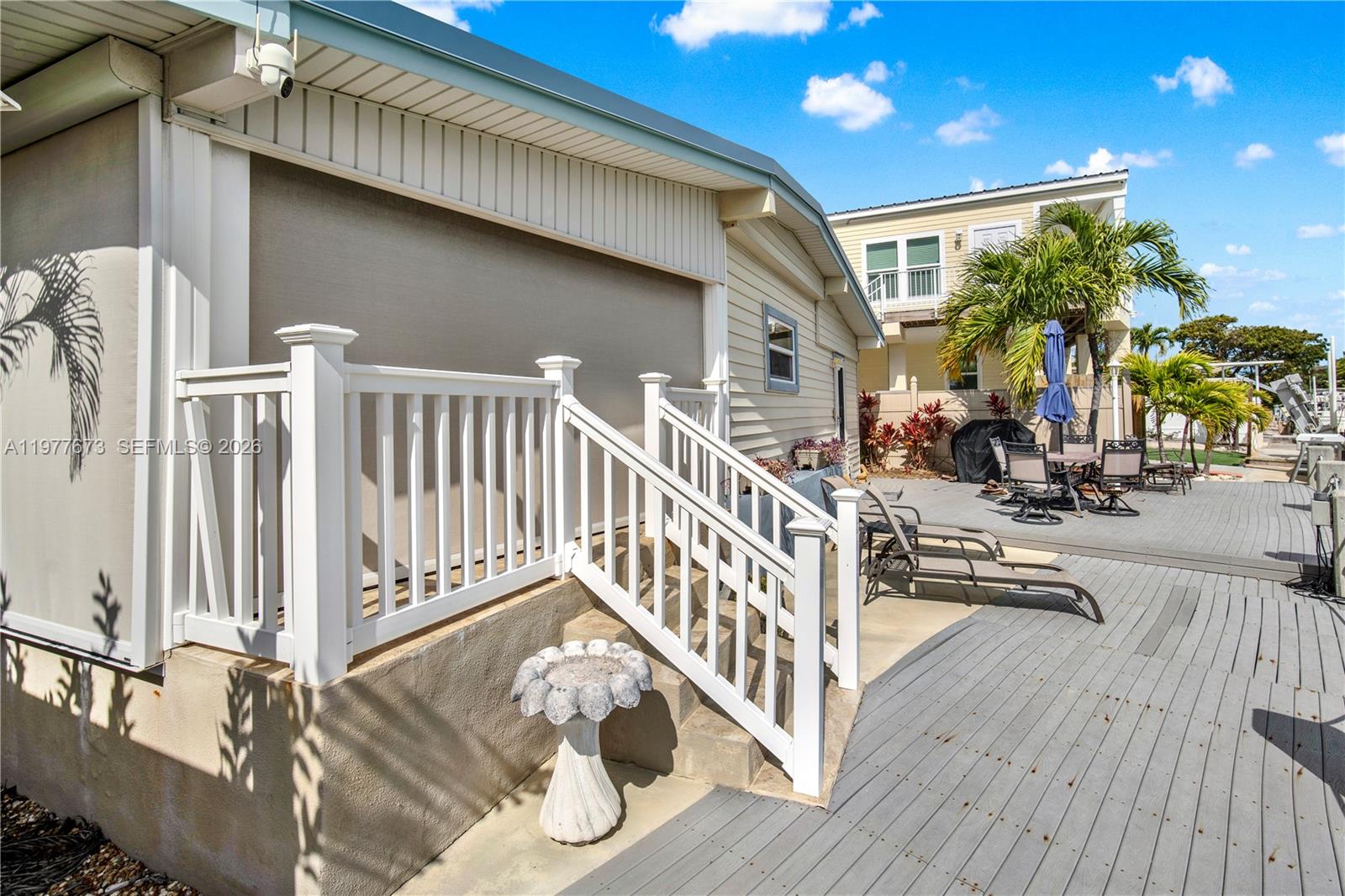 HARBOR ISLE - Residential