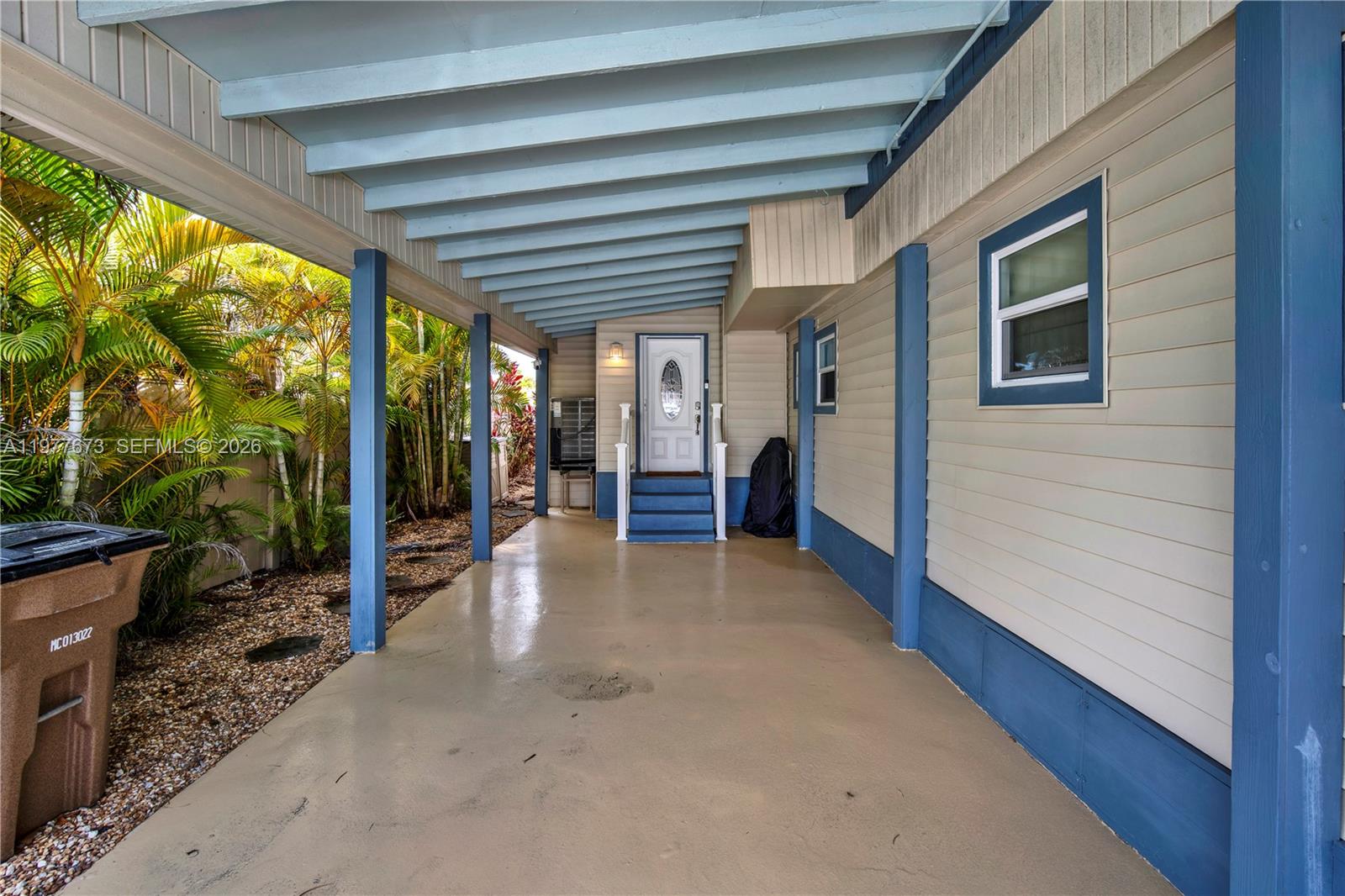 HARBOR ISLE - Residential