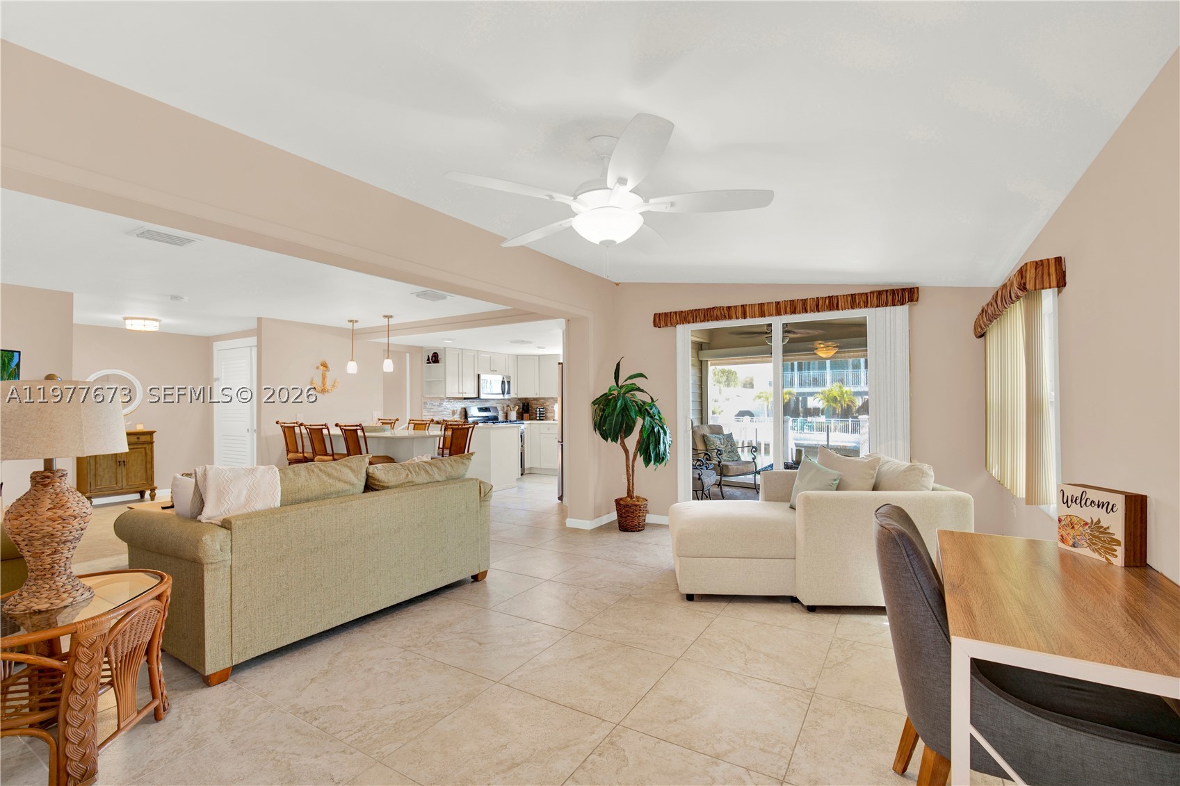 HARBOR ISLE - Residential