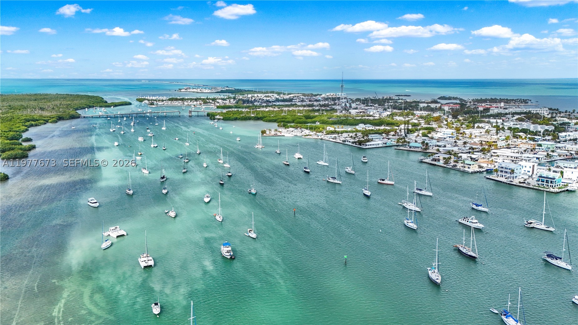 HARBOR ISLE - Residential