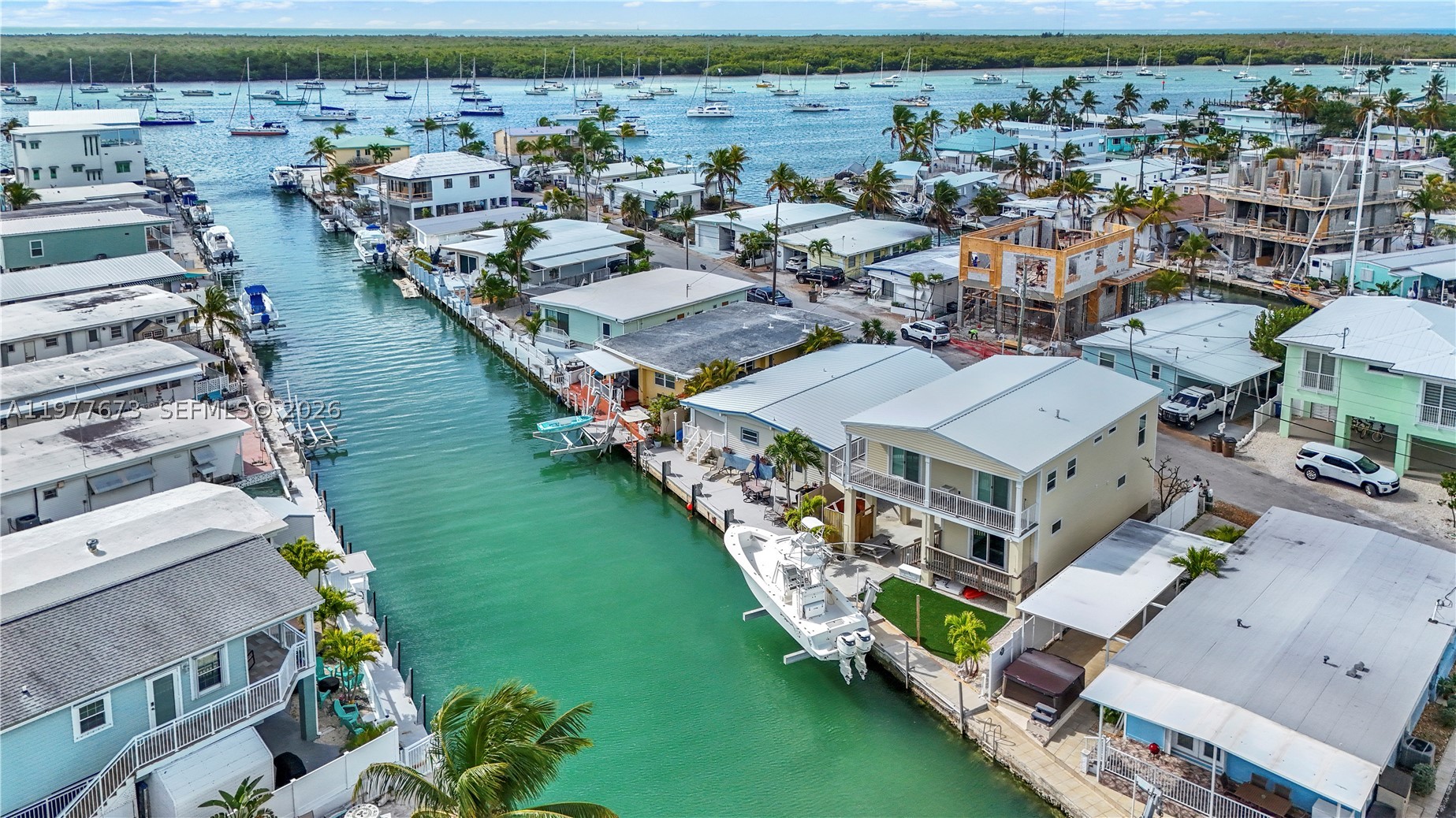 HARBOR ISLE - Residential