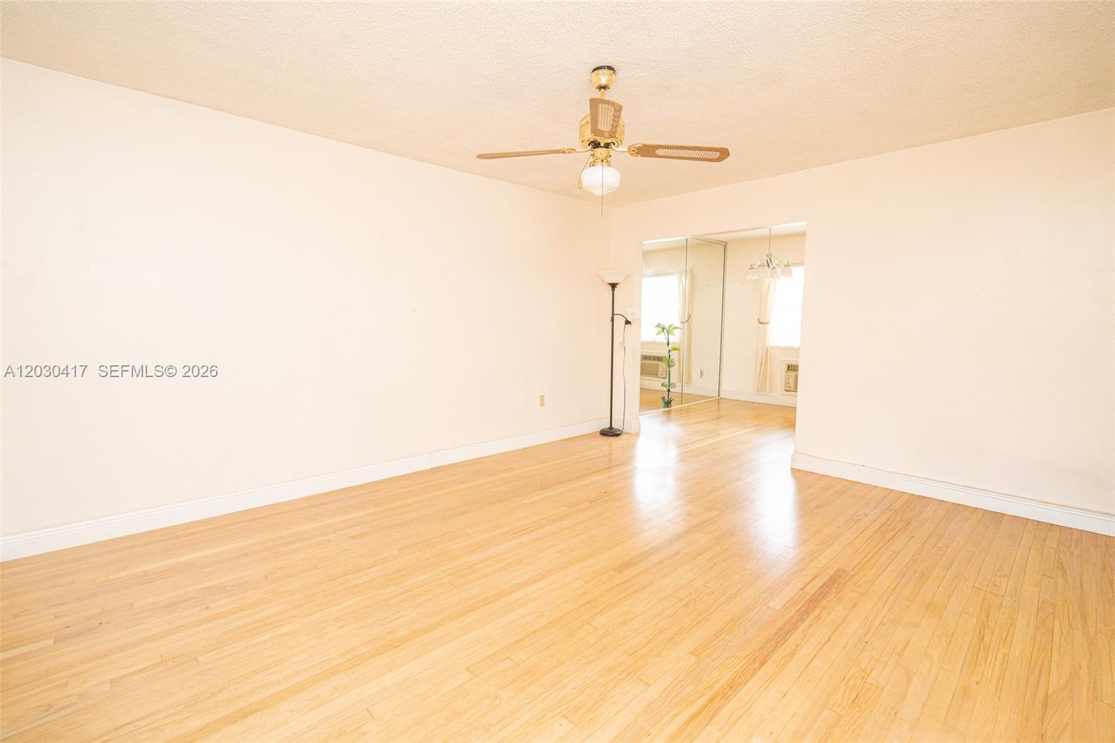 SWEET-EL CONDO - Residential Lease