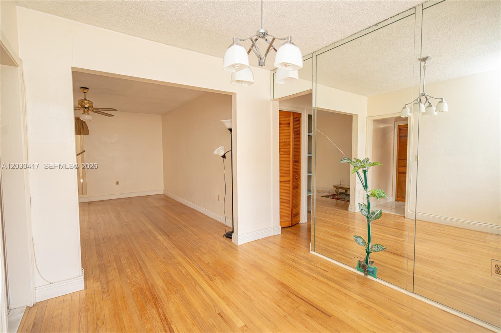 SWEET-EL CONDO - Residential Lease