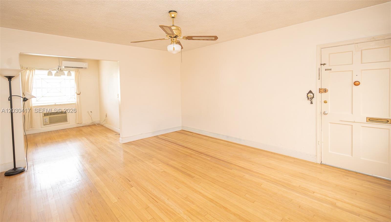 SWEET-EL CONDO - Residential Lease