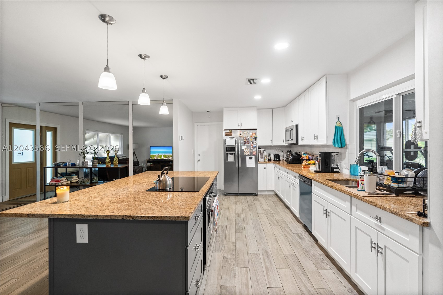MAINLANDS OF TAMARAC LAKE - Residential