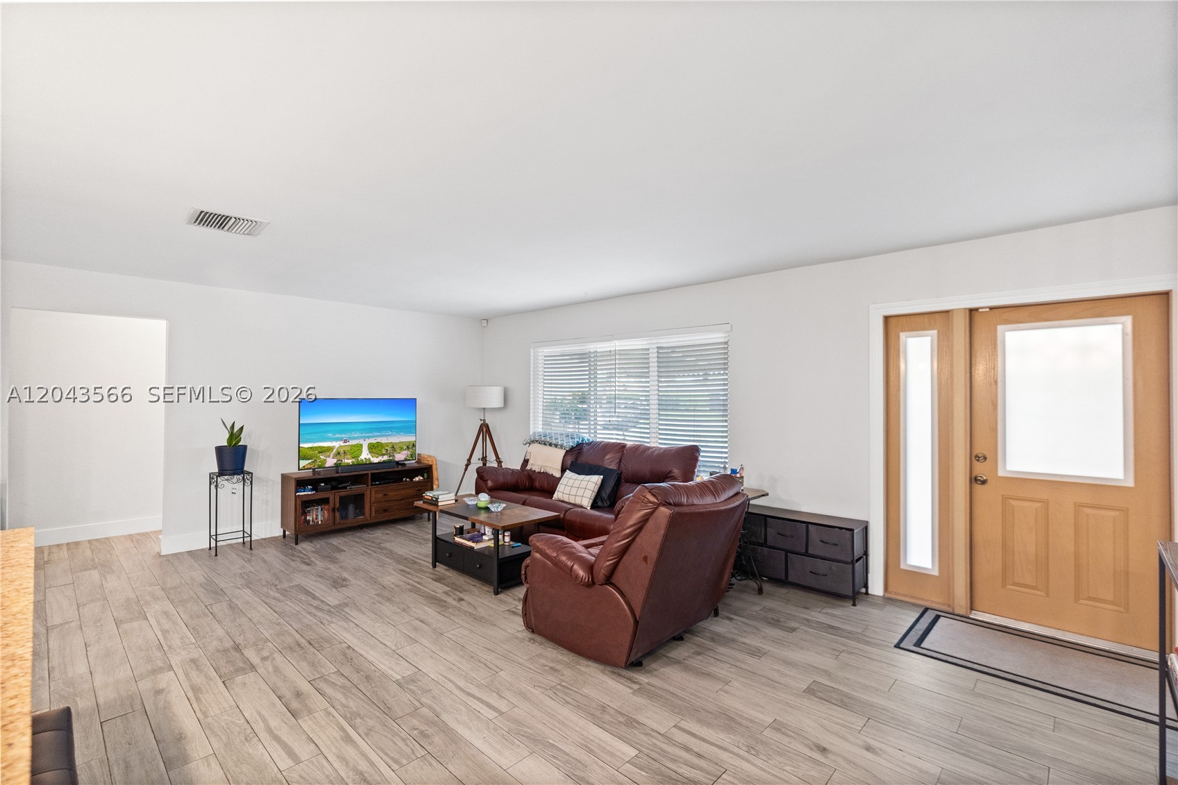 MAINLANDS OF TAMARAC LAKE - Residential