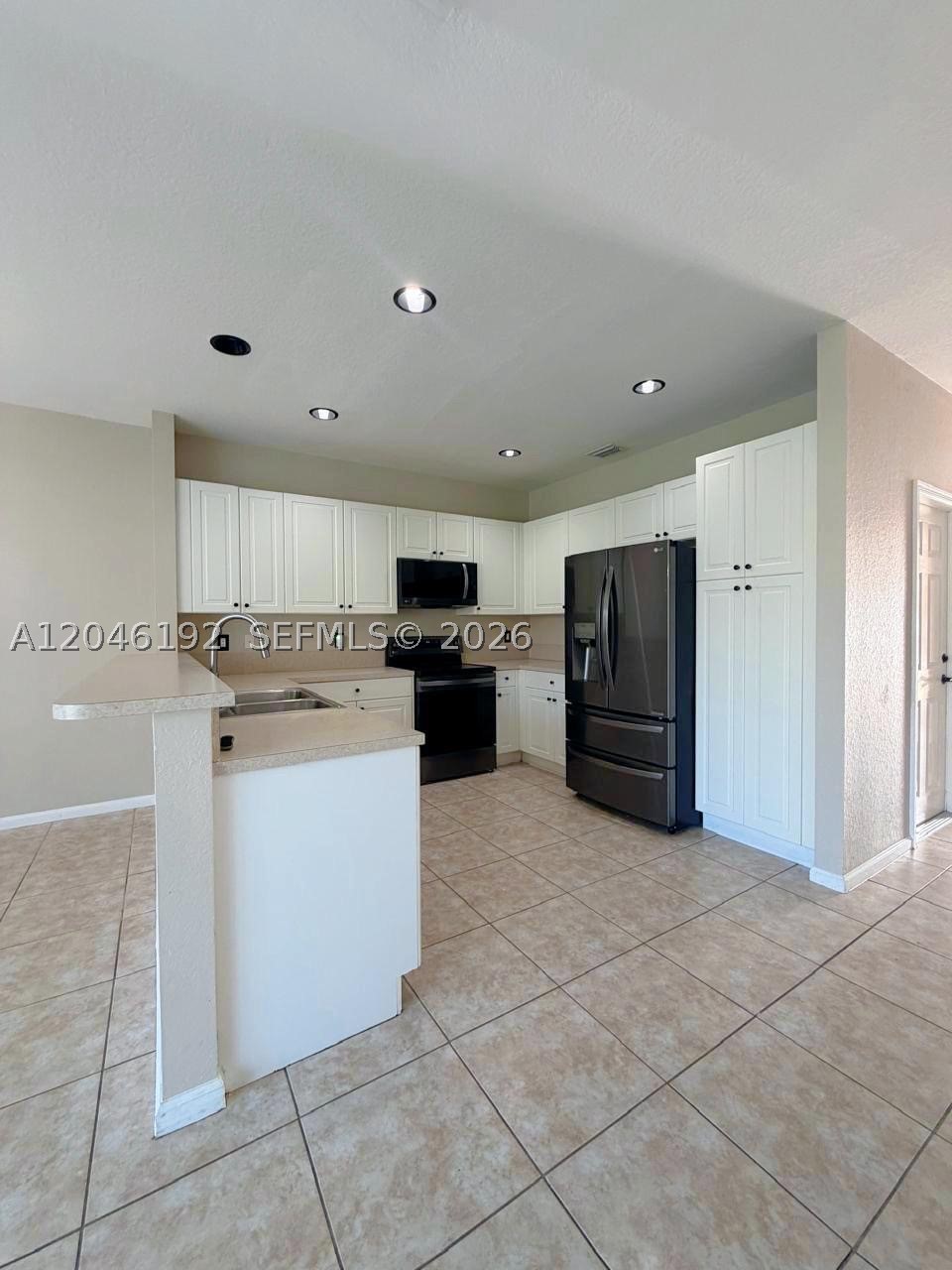 STROK PLAT NO 2 - Residential