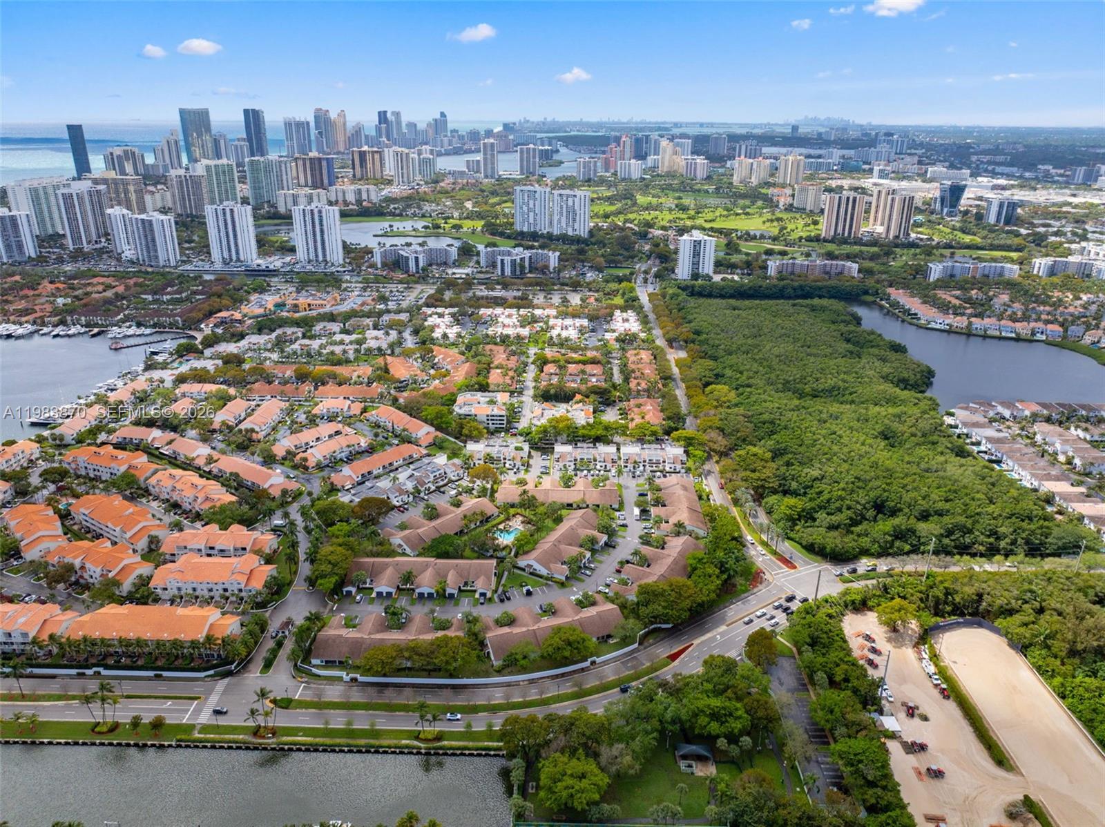 COSTAIN VILLAS HARBOR VIL - Residential