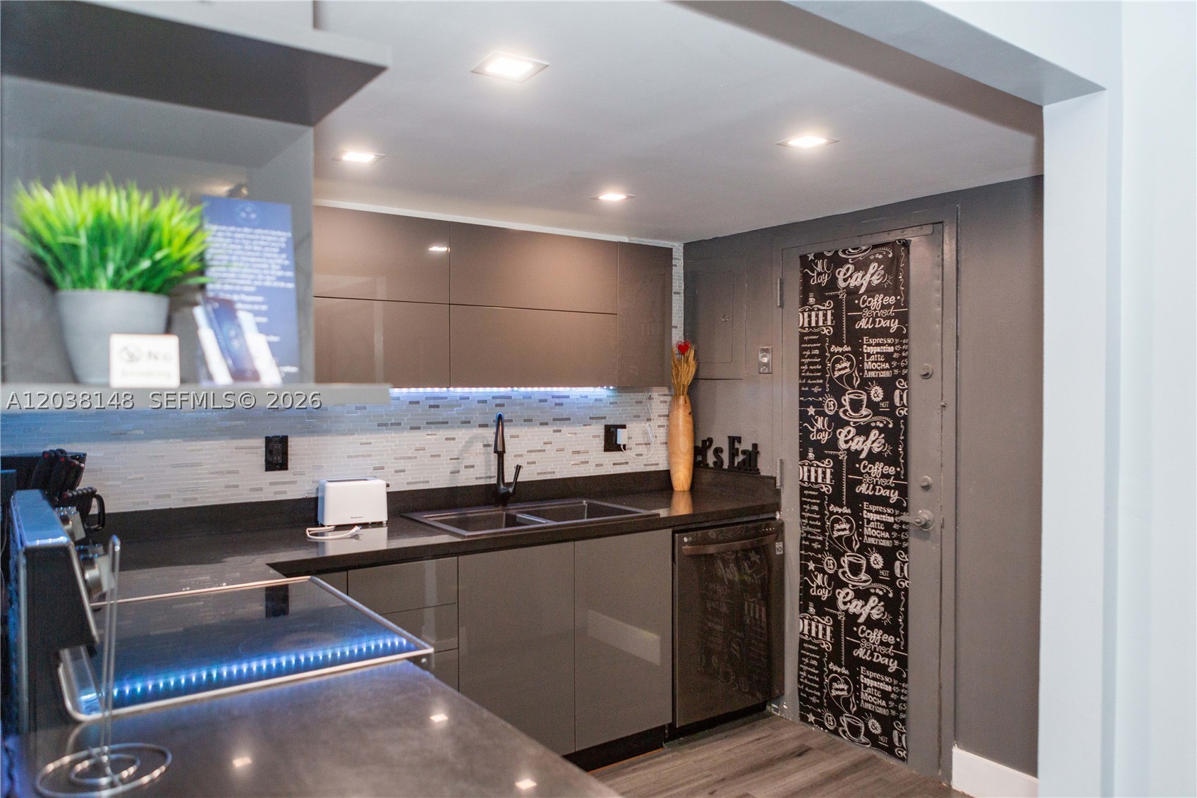 MARBELLA TOWER CONDO - Residential Lease
