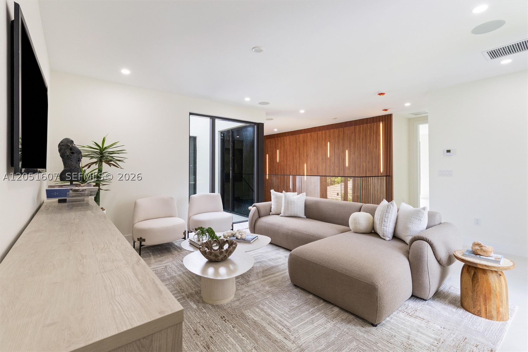 CORAL VILLAS REV - Residential