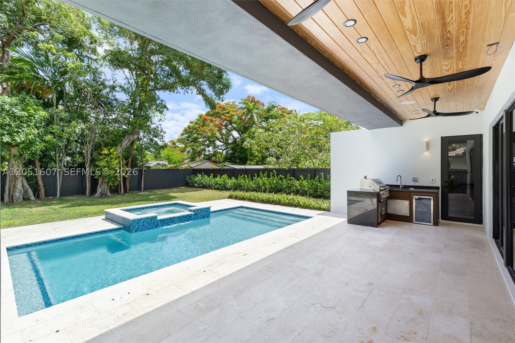 CORAL VILLAS REV - Residential
