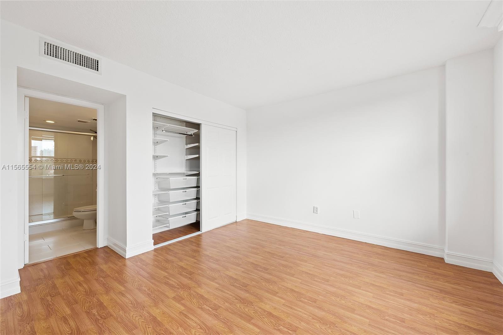 ISLAND PLACE AT BAY HARBO - Residential Lease
