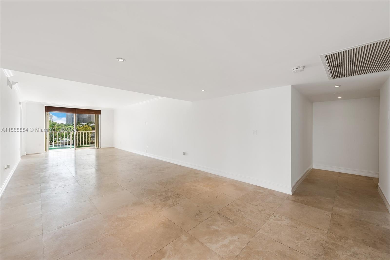 ISLAND PLACE AT BAY HARBO - Residential Lease