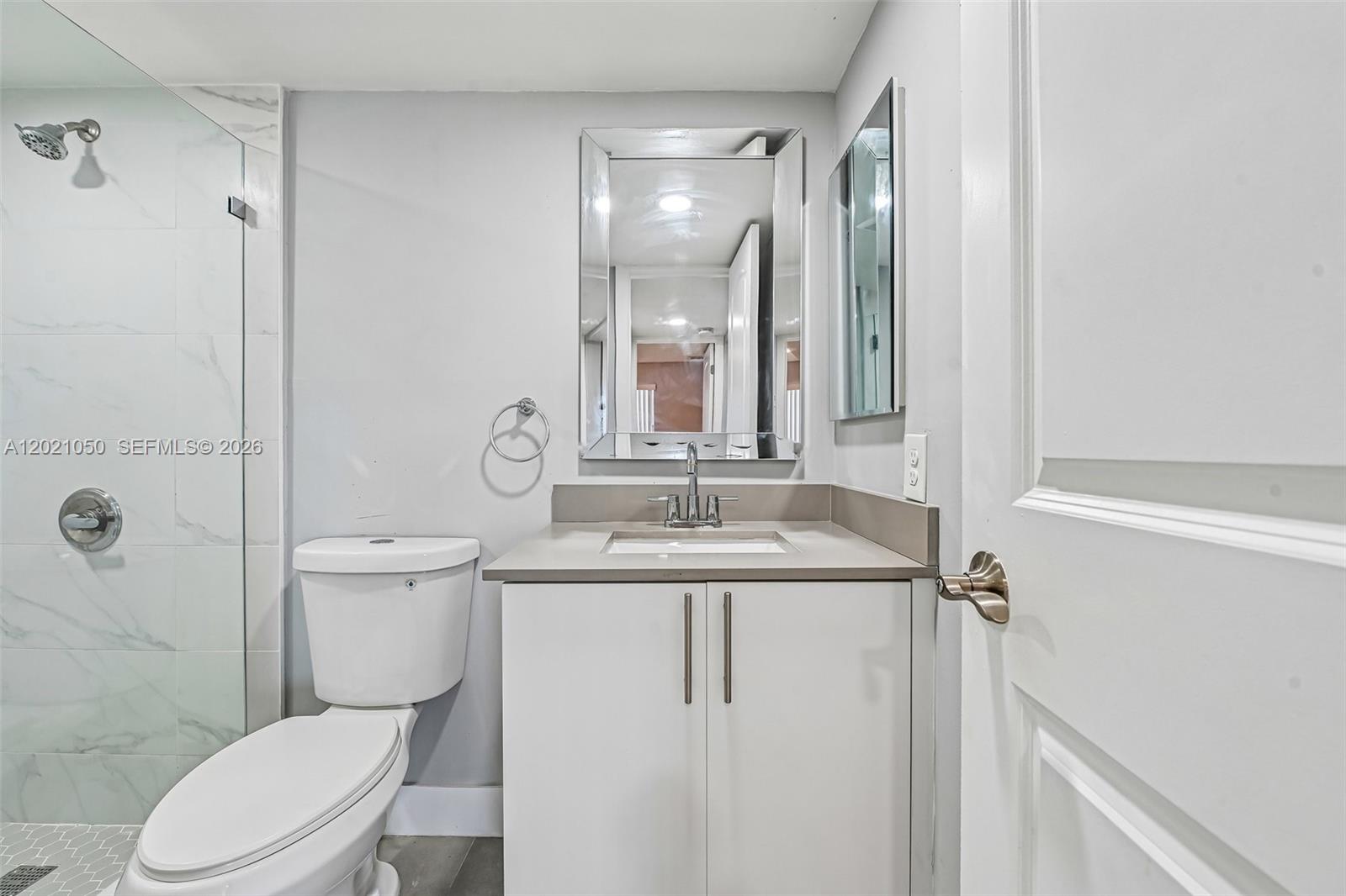 KINGS CASTLE CONDO - Residential
