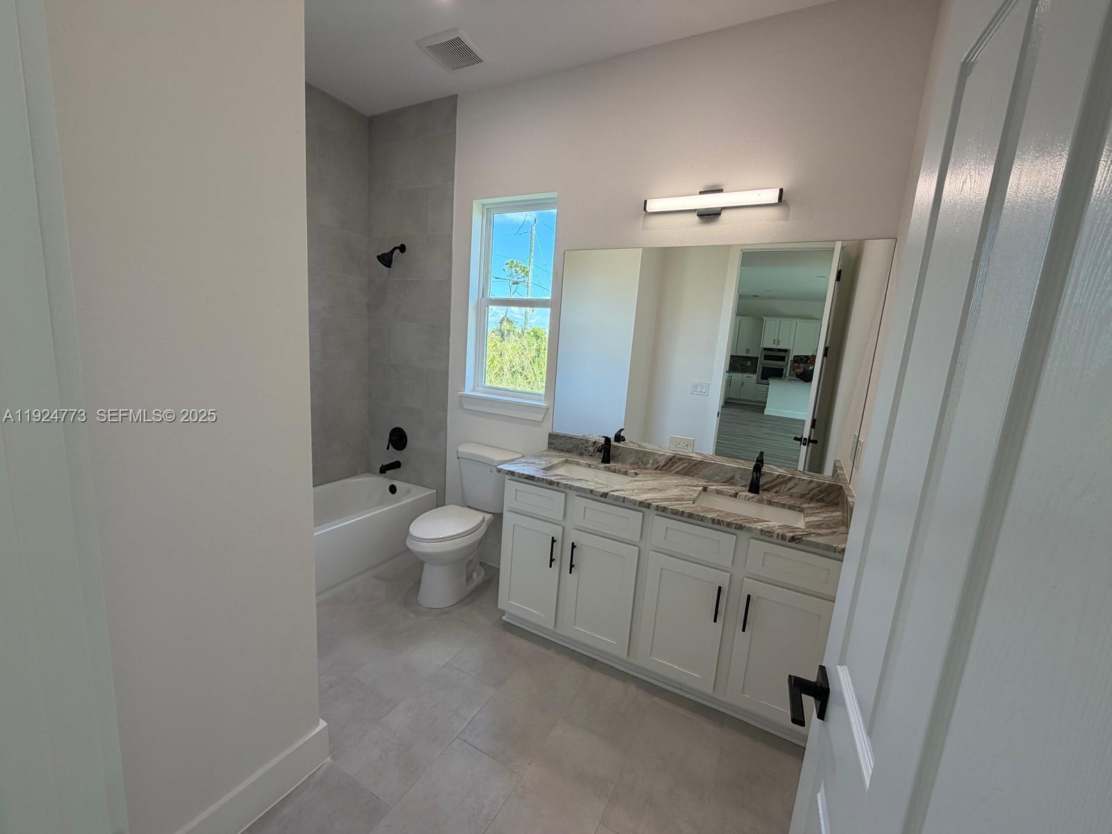 ROTONDA SANDS - Residential