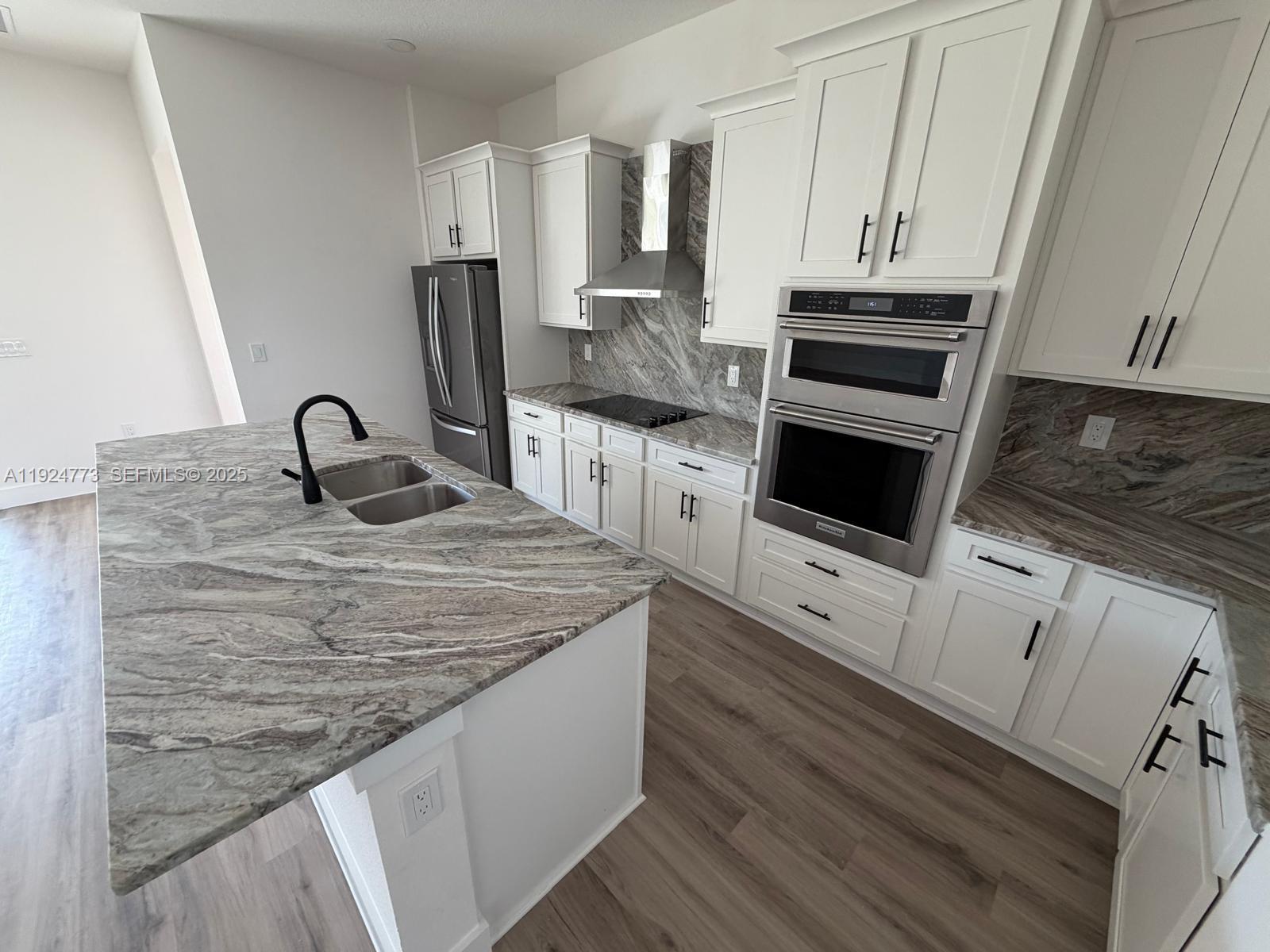 ROTONDA SANDS - Residential