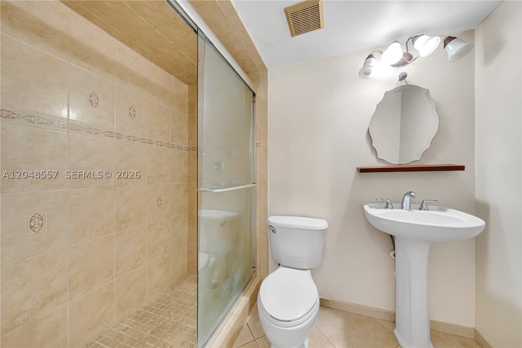 ROYAL PALM PLACE - Residential