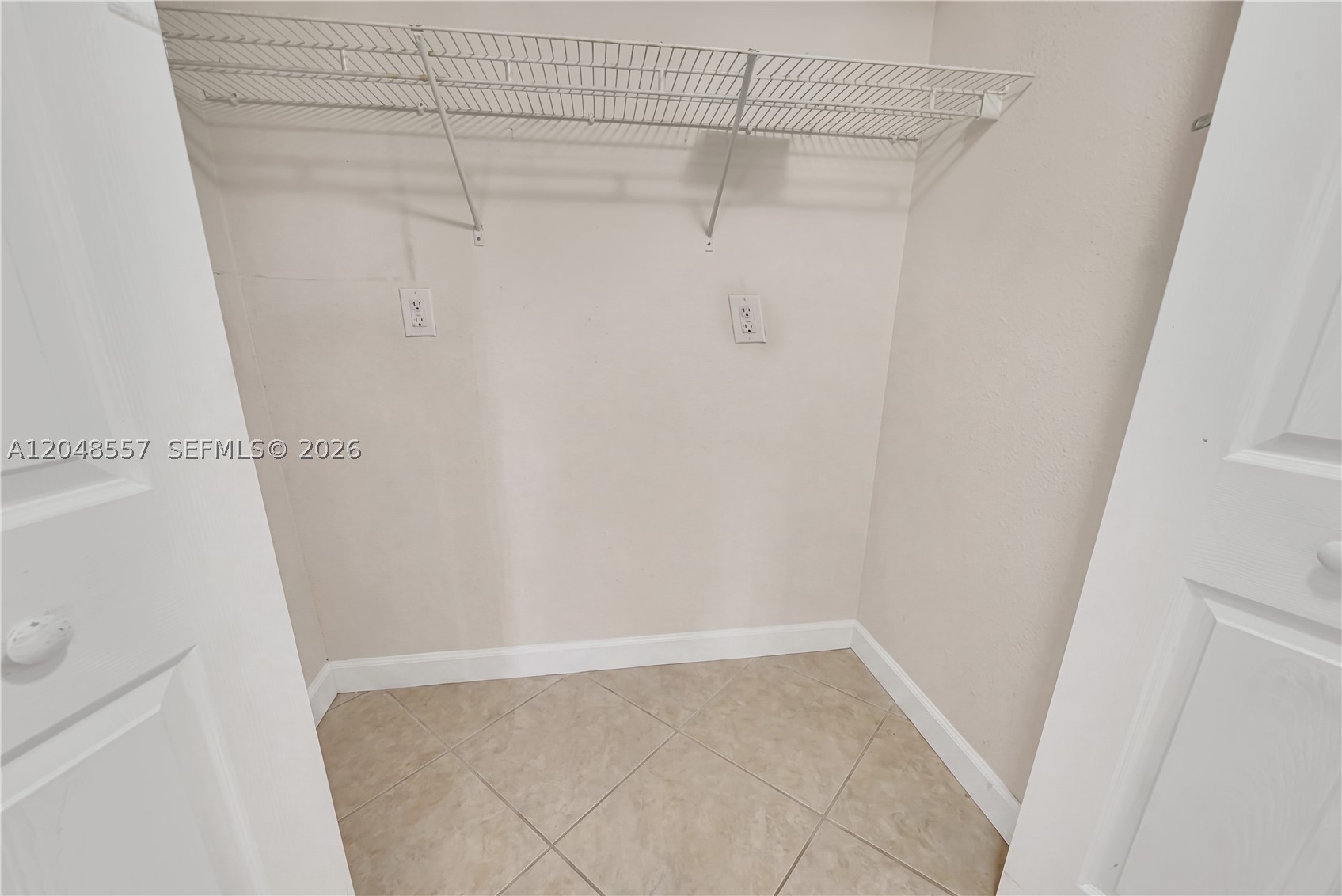 ROYAL PALM PLACE - Residential