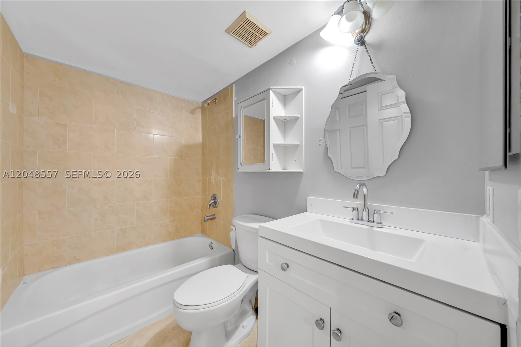 ROYAL PALM PLACE - Residential