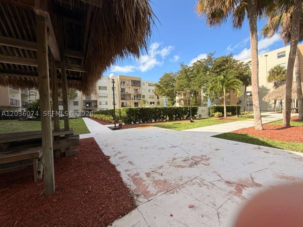 CYPRESS CLUB OF KENDALE C - Residential Lease