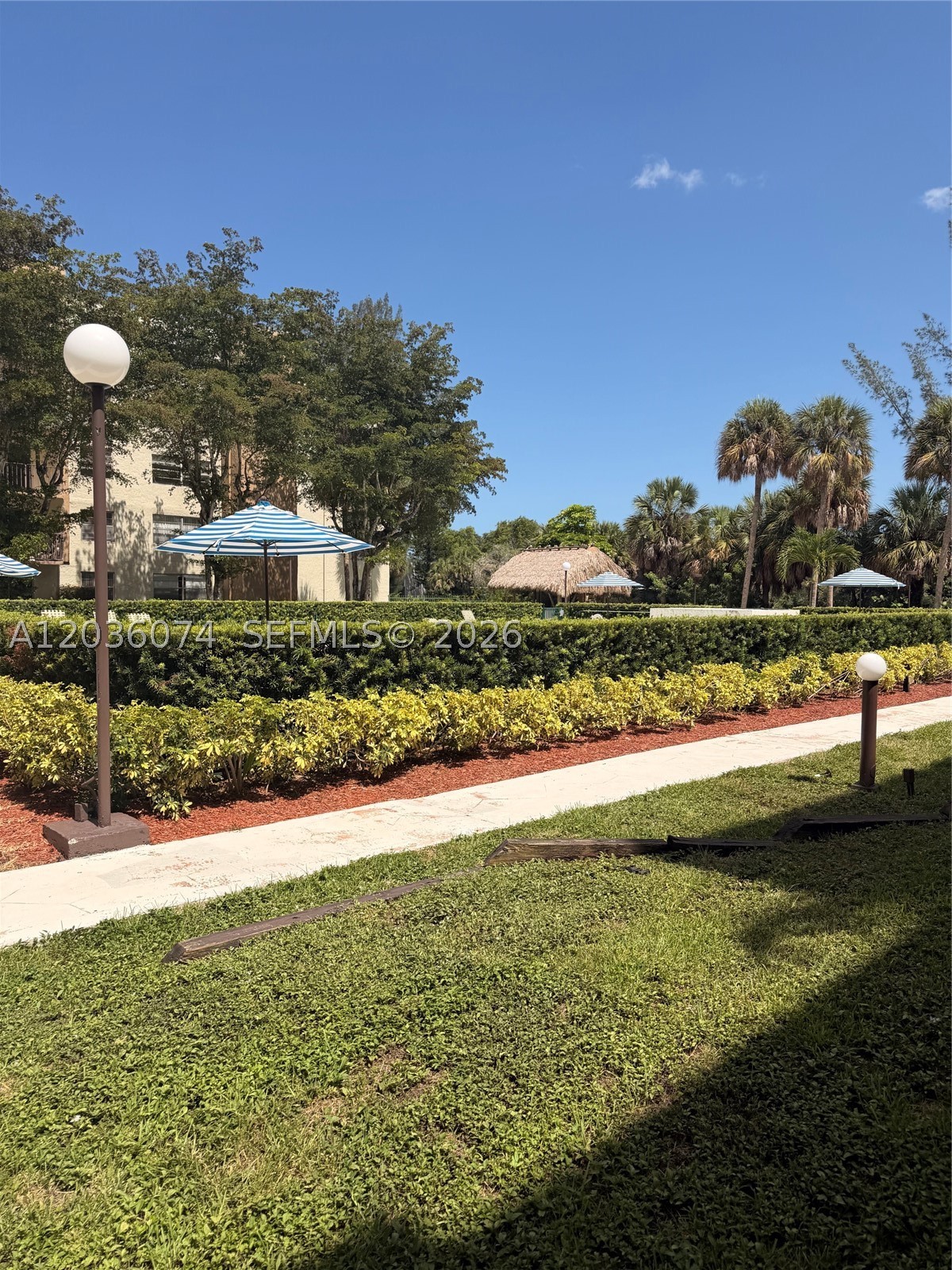 CYPRESS CLUB OF KENDALE C - Residential Lease