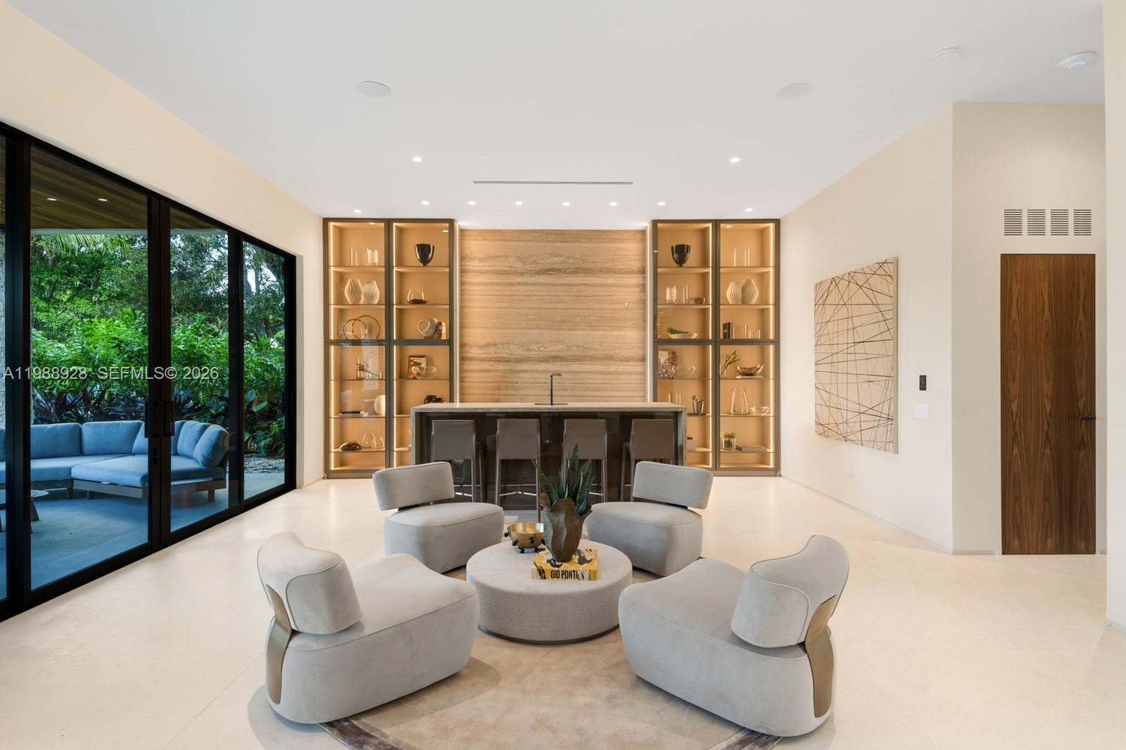 VICTORIA GARDENS - Residential
