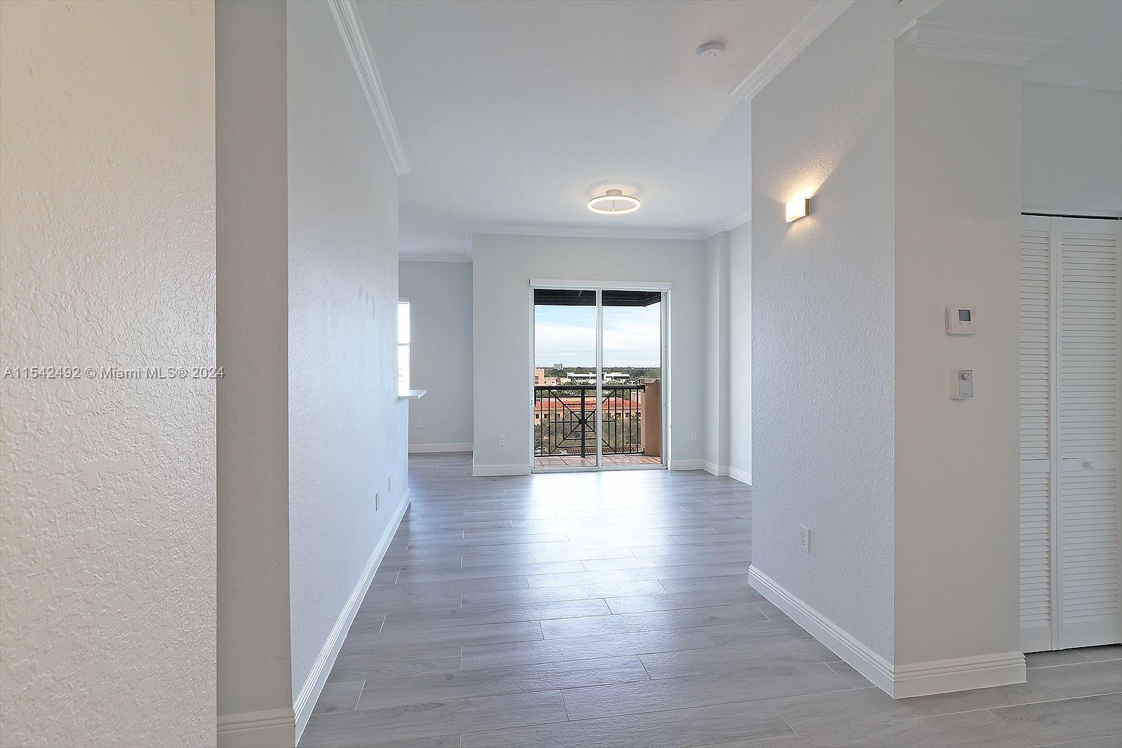 THE GRANDE CONDO - Residential Lease