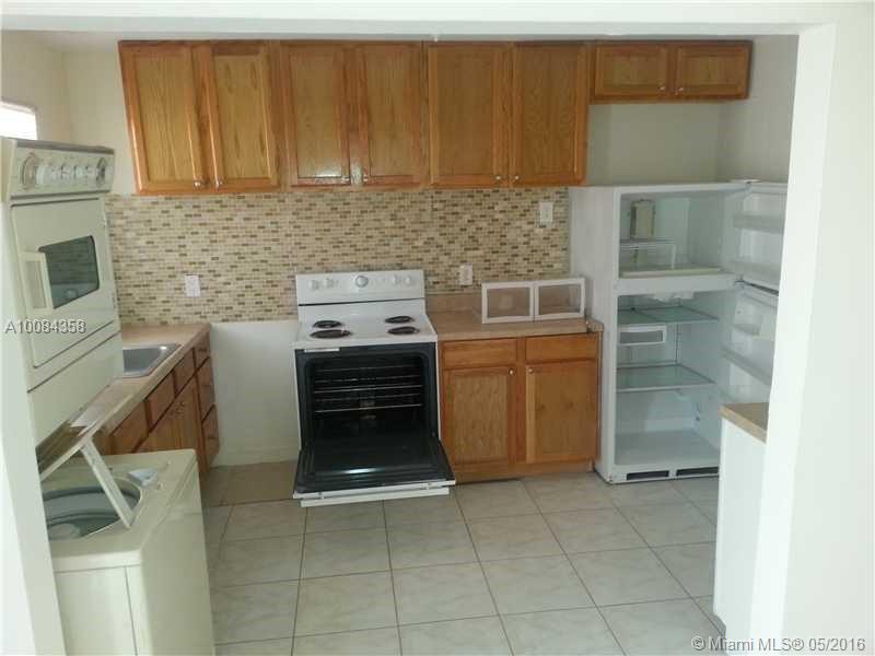 Coral Spgs Estate Twnhms - Residential Lease