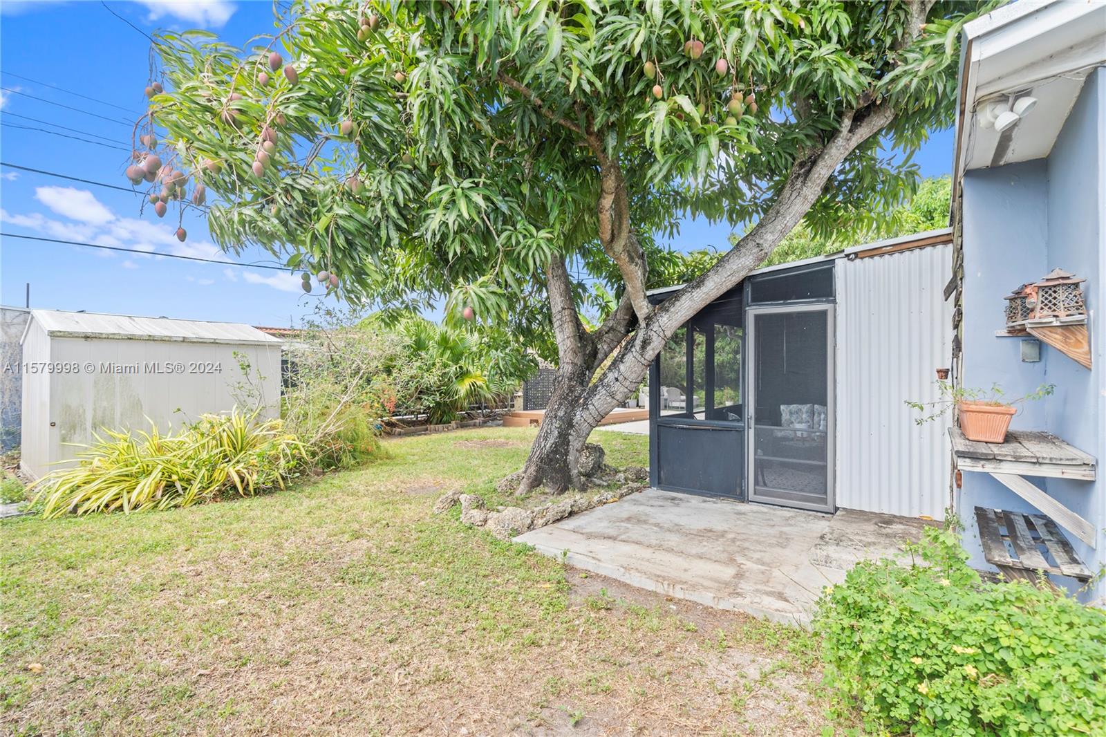 ORANGE ESTS - Residential
