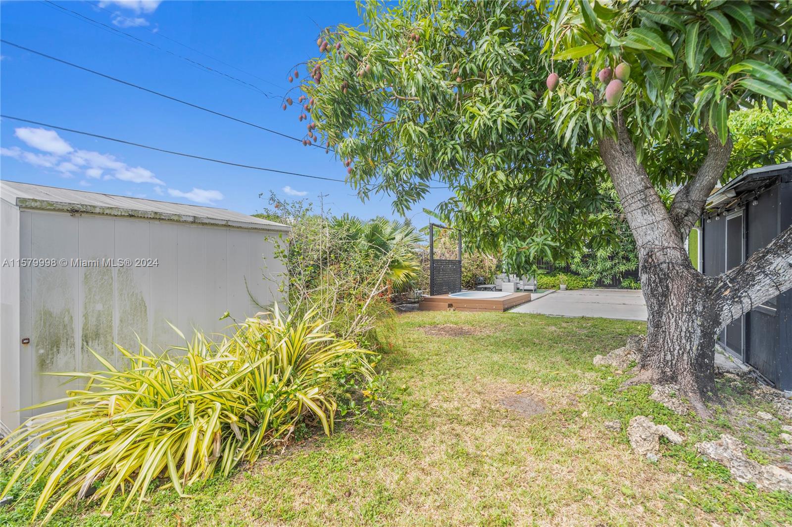 ORANGE ESTS - Residential