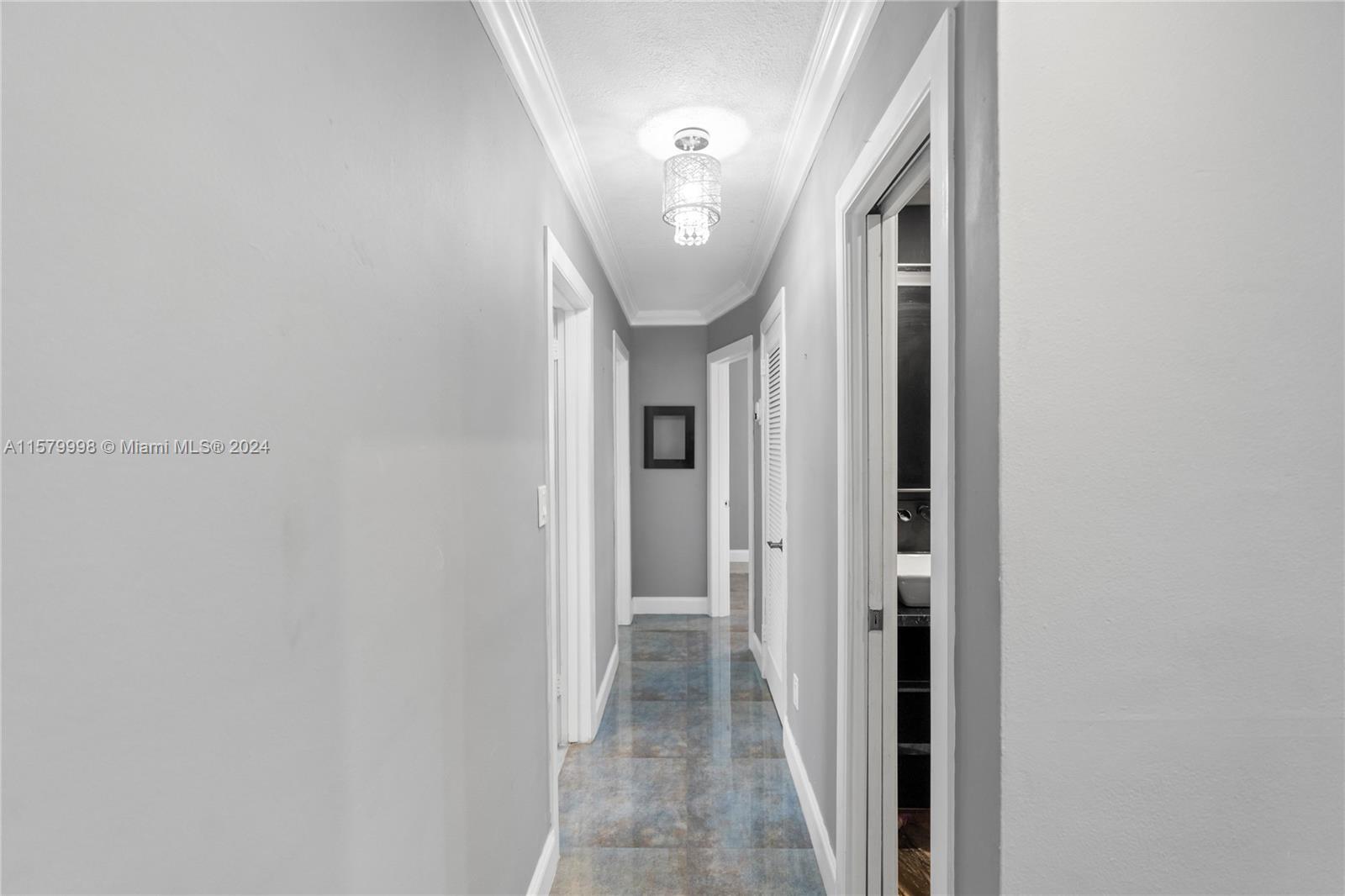 ORANGE ESTS - Residential