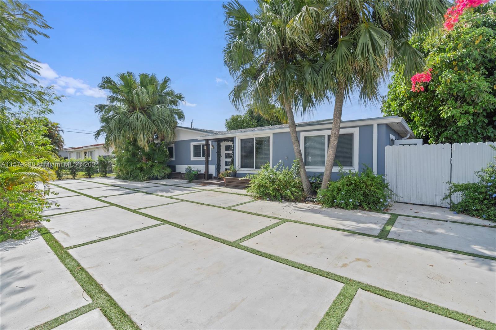 ORANGE ESTS - Residential