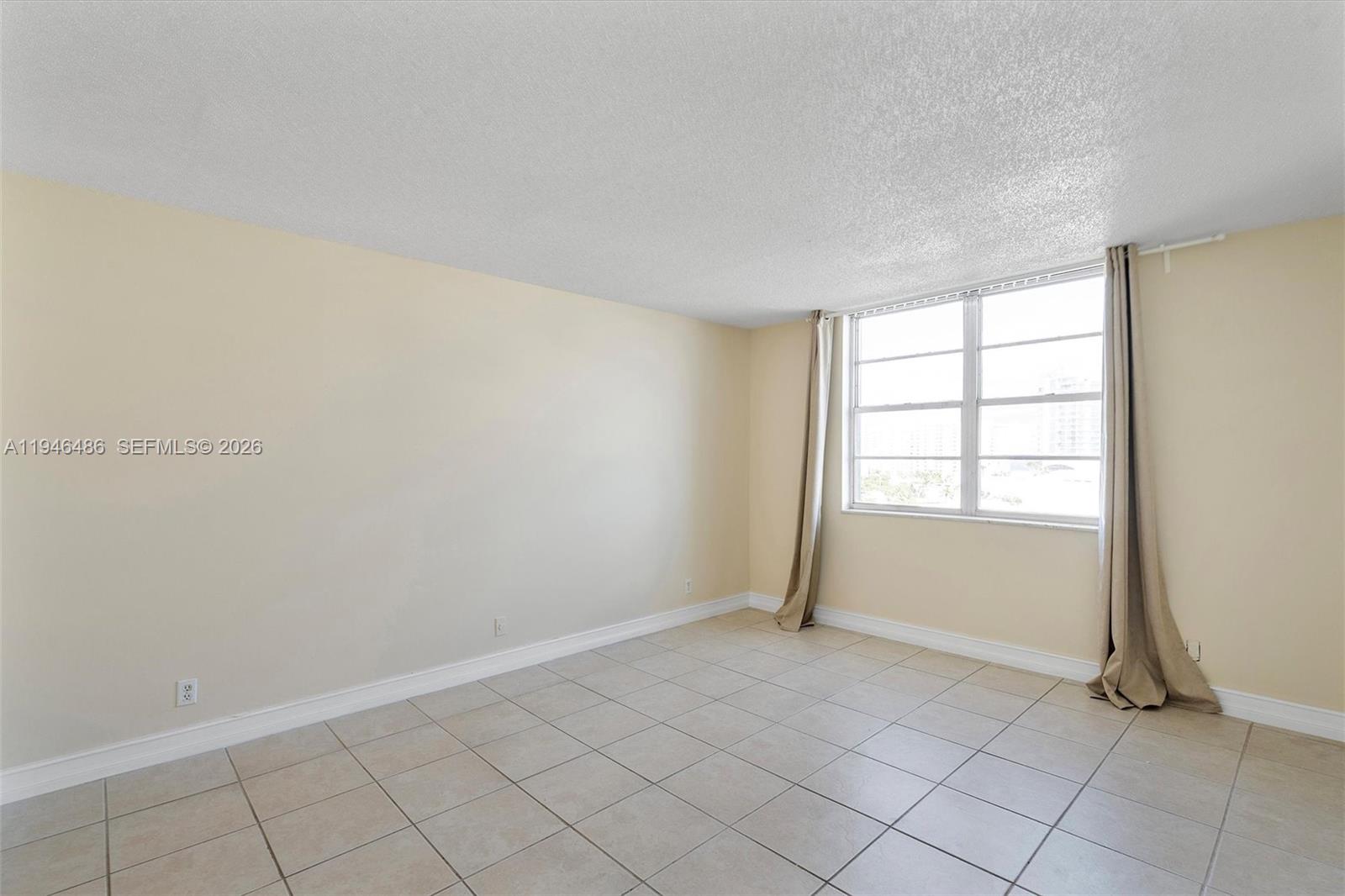 AQUASOL CONDO - Residential