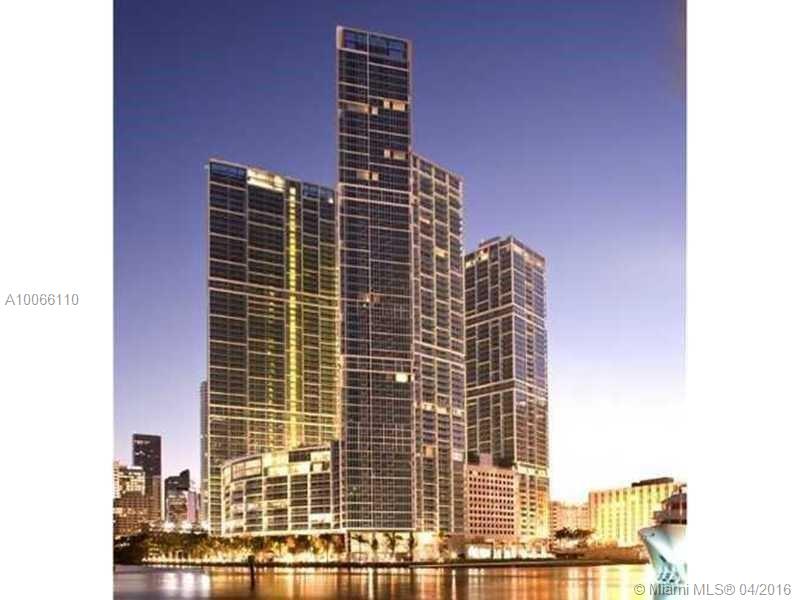 STUNNING Miami modern Short term rental ONLY. 1/1 fully furnished condo with incredible views of bay and river, bring your toothbrush and move in, no need to drive, walk to area retail shops, bars, clubs and restaurants, WI-FI and cable TV provided,  3 night minimum. $300 nightly, $1900 weekly, $4000 monthly (Higher for events and holidays)  Summer rates vary , cleaning fee is $100.00 Valet parking space available,  call listing agent for more information.