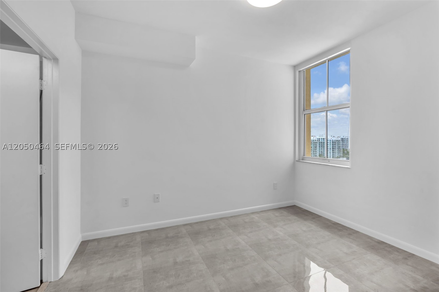 AVENTURA MARINA CONDO NUM - Residential