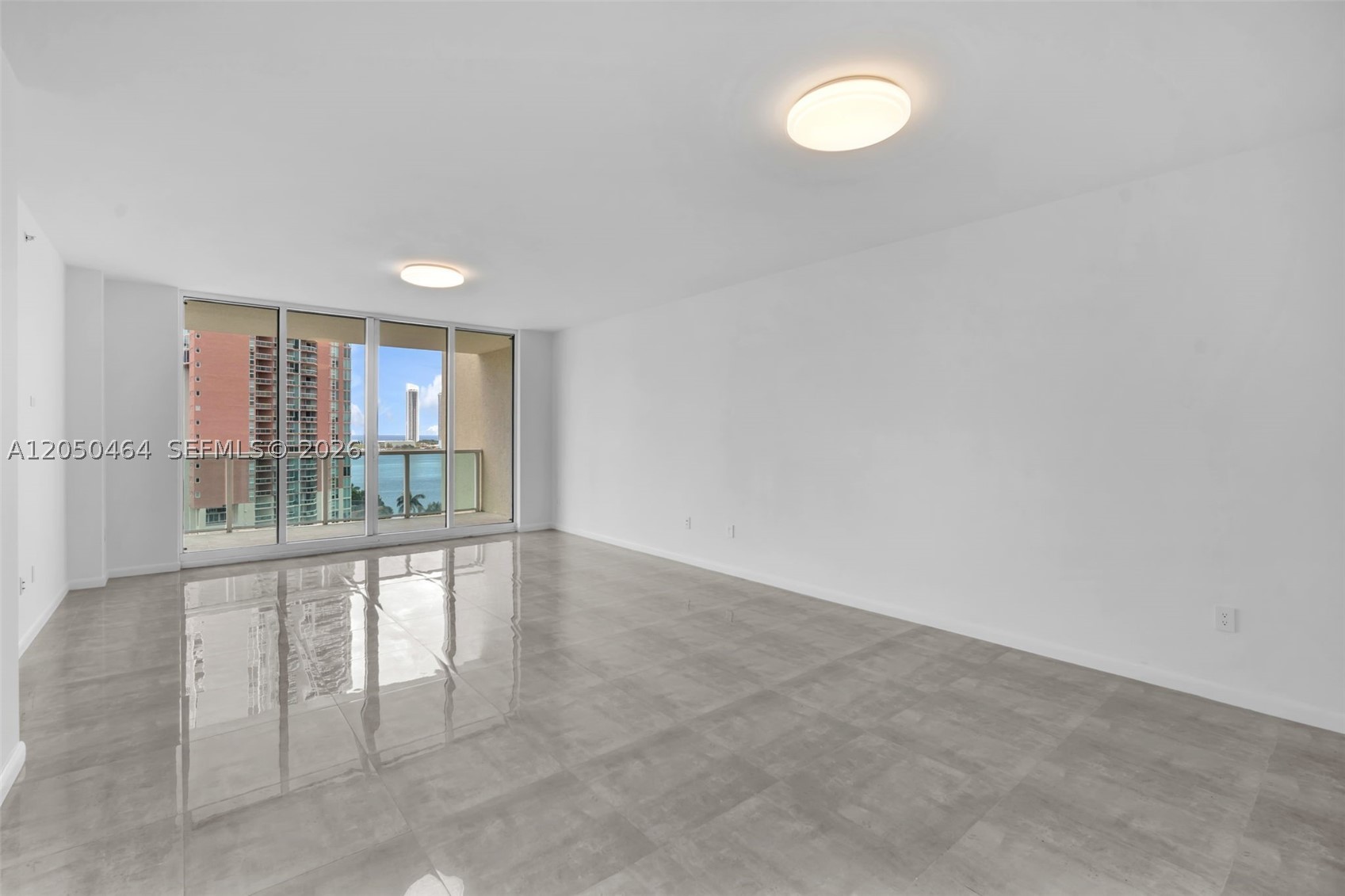 AVENTURA MARINA CONDO NUM - Residential