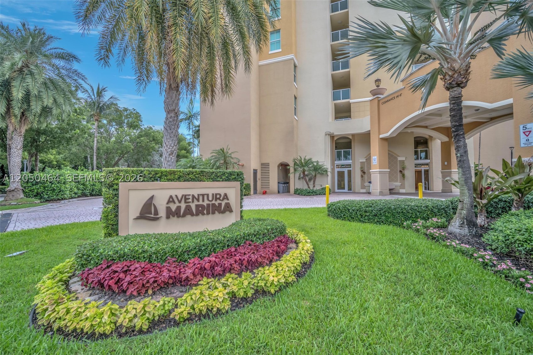 AVENTURA MARINA CONDO NUM - Residential