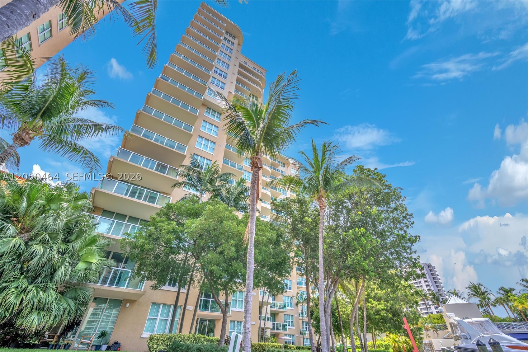 AVENTURA MARINA CONDO NUM - Residential