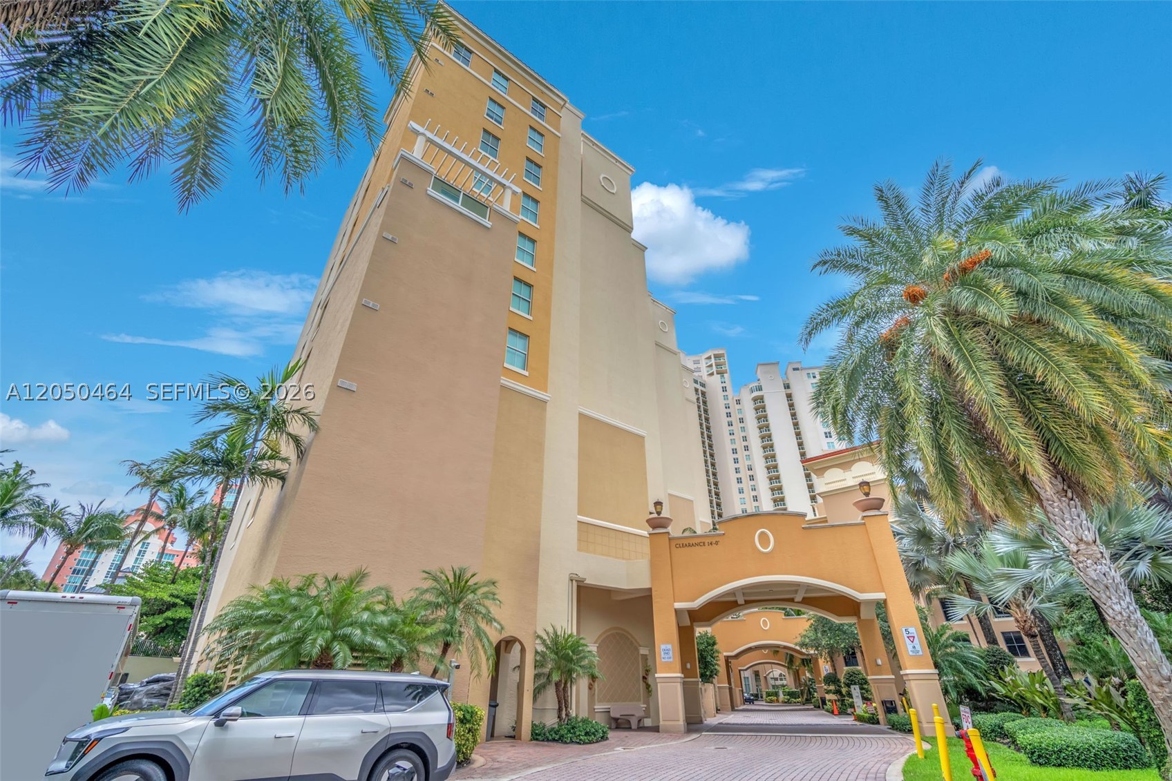 AVENTURA MARINA CONDO NUM - Residential