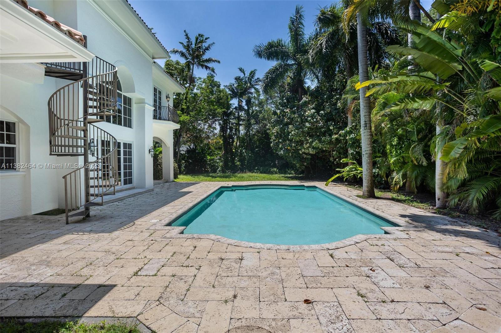 HELMS COUNTRY ESTATES RE- - Residential
