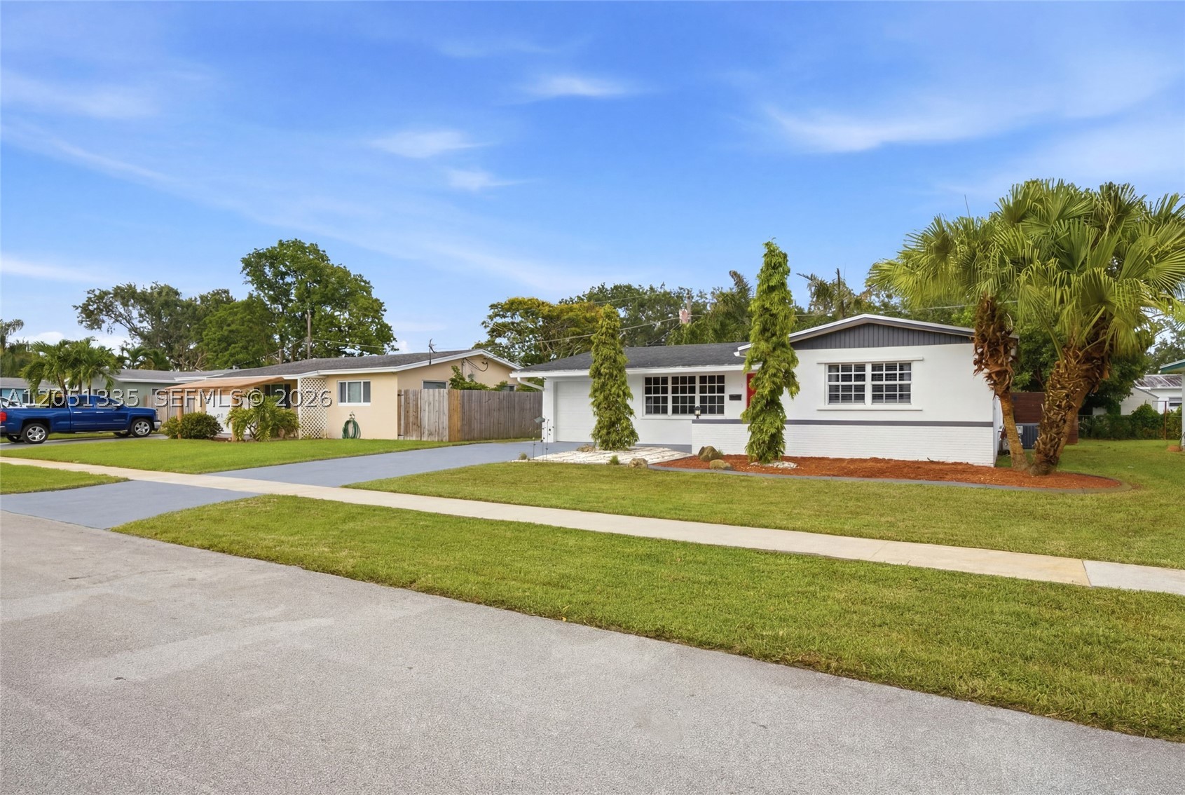 SUMMERTIME ISLES SECOND A - Residential