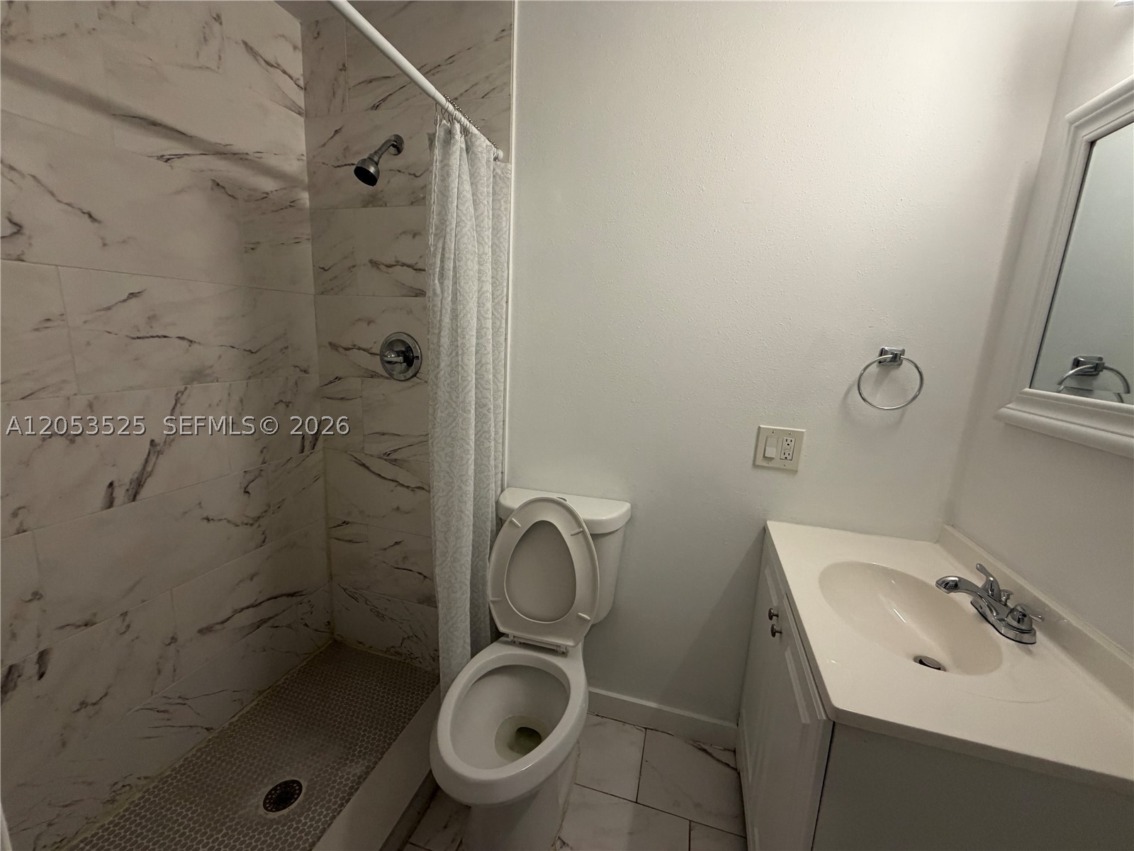 CORAL RIDGE ISLES - Residential Lease