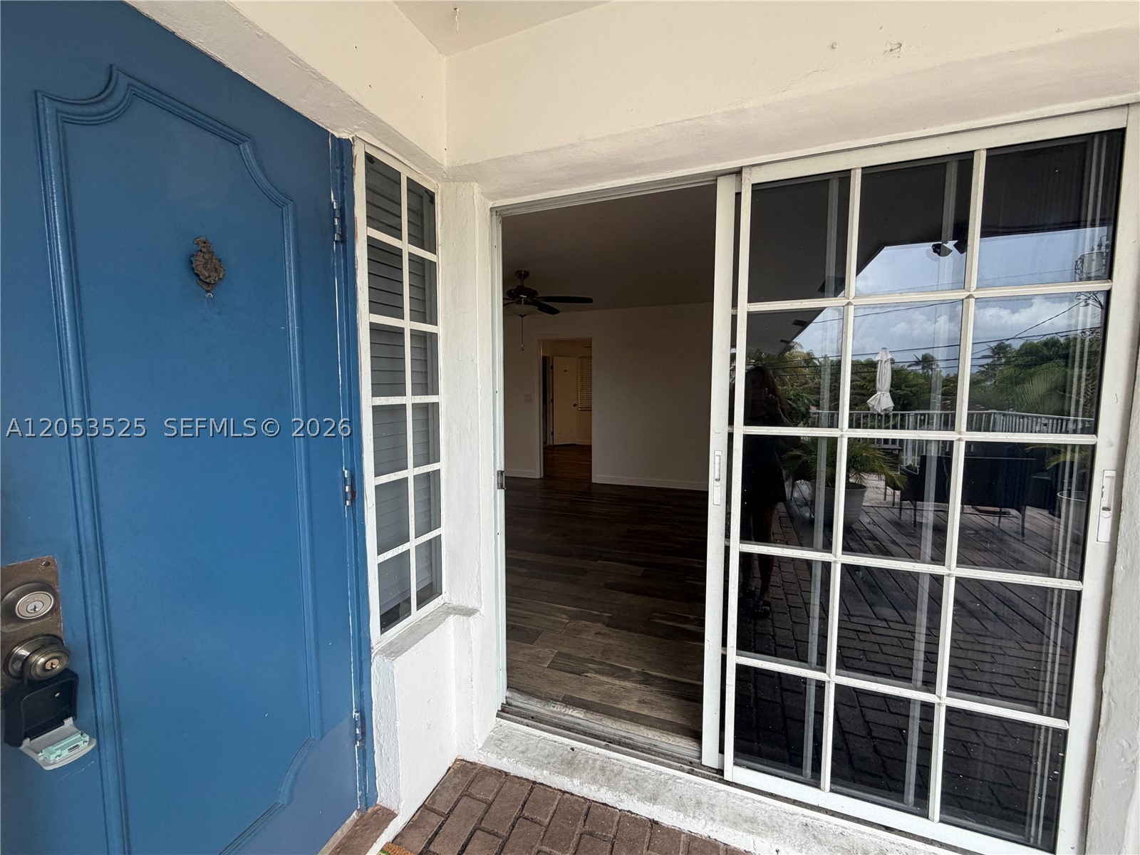 CORAL RIDGE ISLES - Residential Lease
