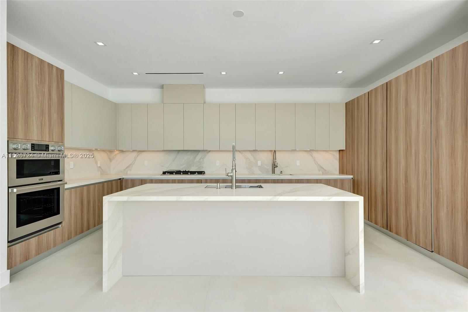 SANS SOUCI ESTATES - Residential