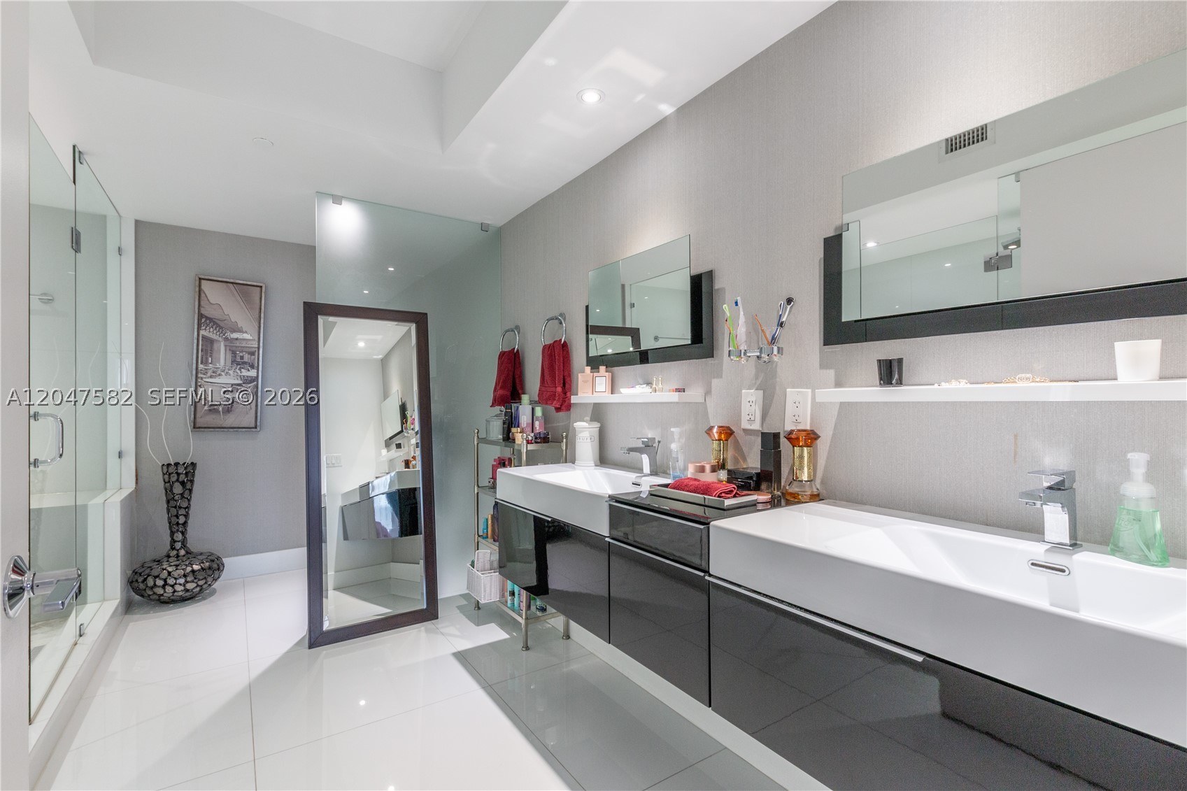 OCEAN FOUR CONDO - Residential