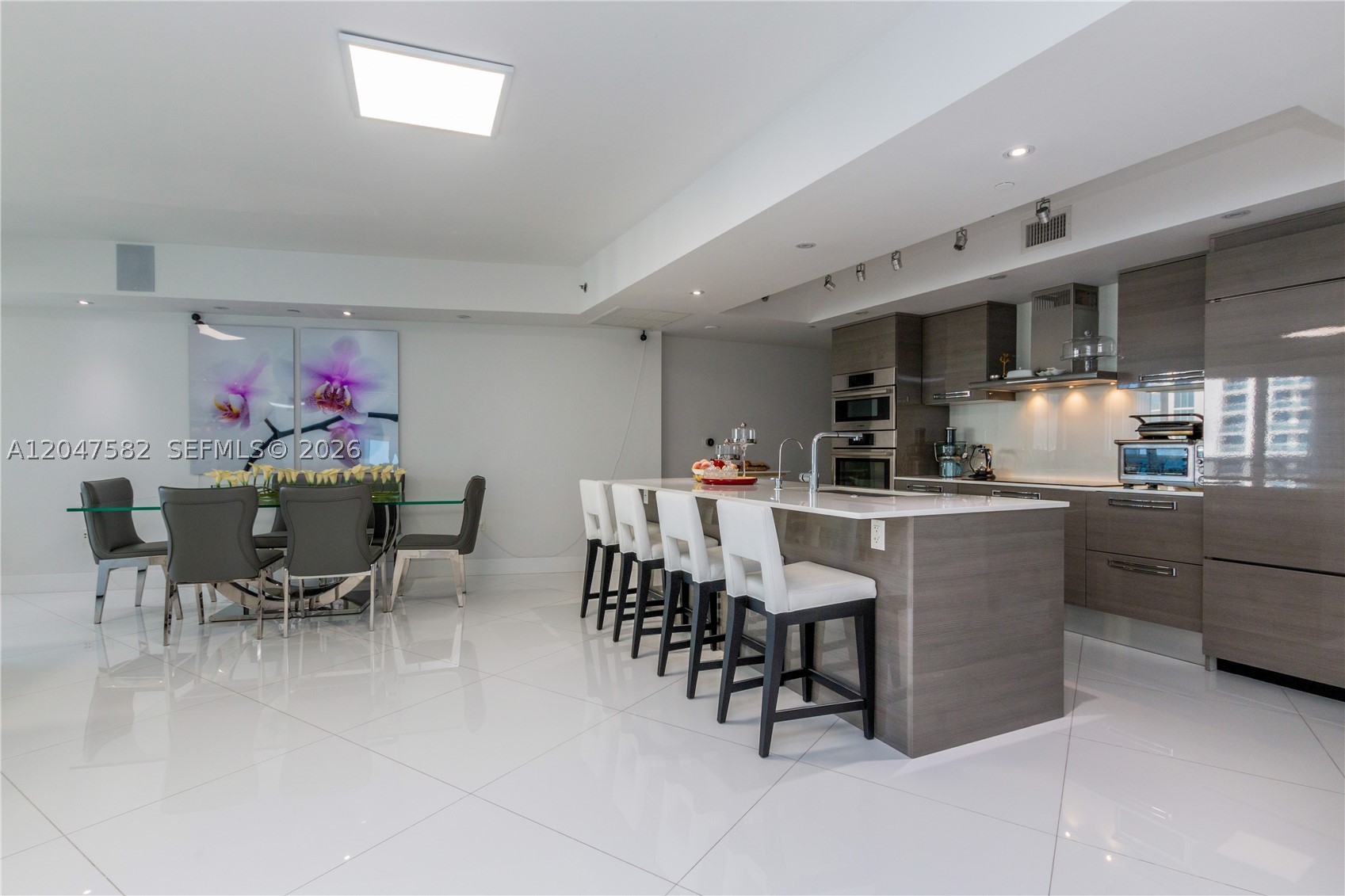 OCEAN FOUR CONDO - Residential