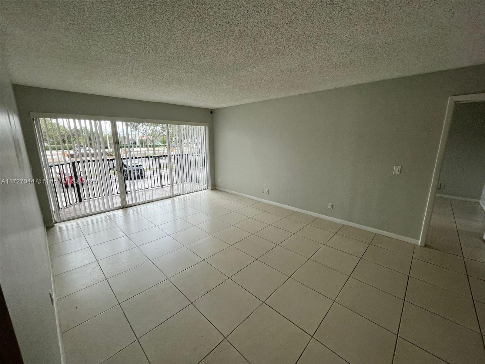 EDGEWATER CONDO - Residential Lease